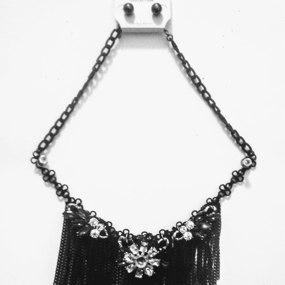 Mia Collection Statement Necklace - image 2